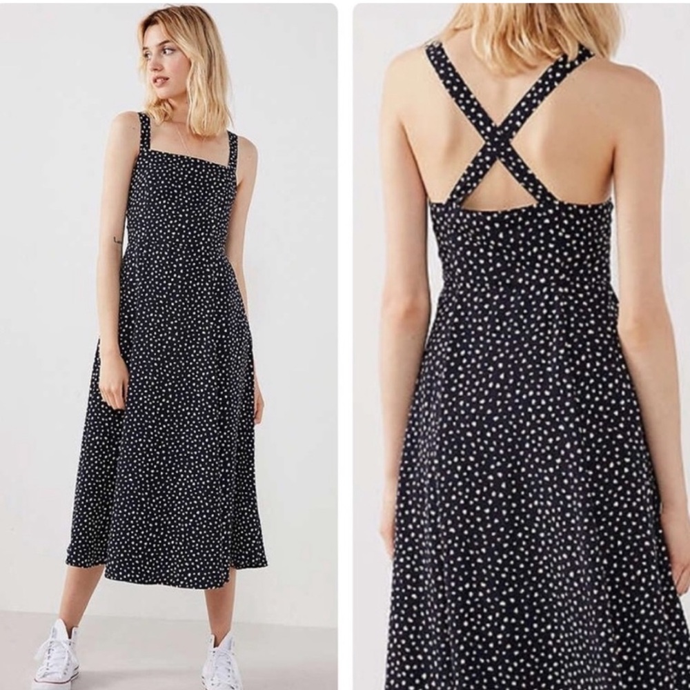 ISO Searching 4 Kimchi Blue Square Neck Cross Back Midi Dress size 10 or larger